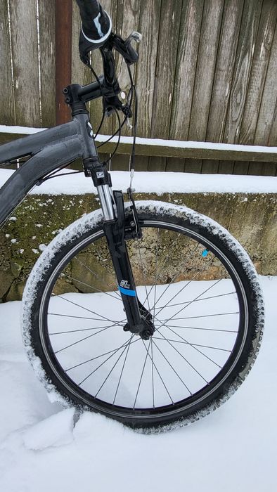 Vând/schimb rockrider st100