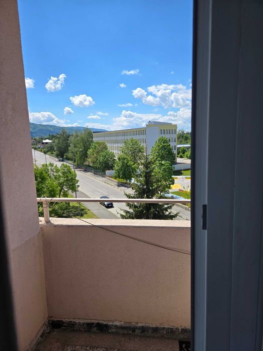 Давам под наем 3 ст апартамент сезонно гр.Самоков