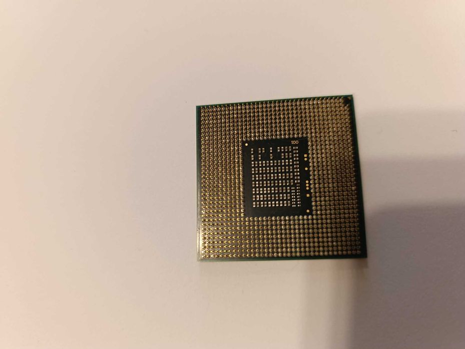 Процесор Intel Celeron B830