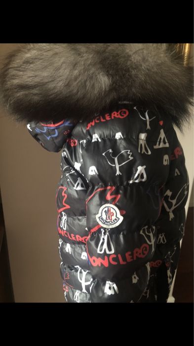 Яке Moncler късо