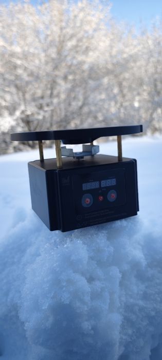 Hrănitoare automată TETRAO – profesională