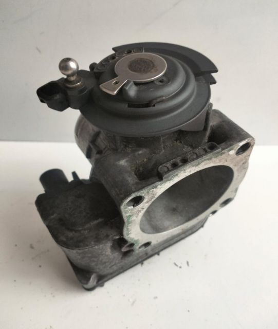 Clapeta accelerație 1.8 benzina 030133062C Skoda Octavia prima gener
