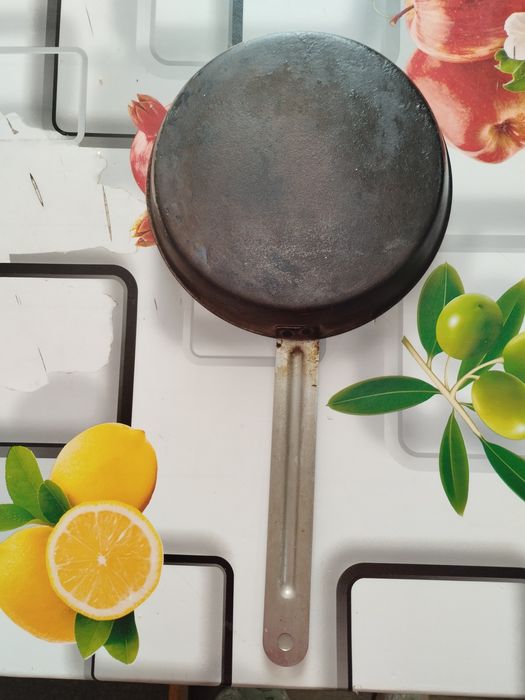 Сковорода металлическая