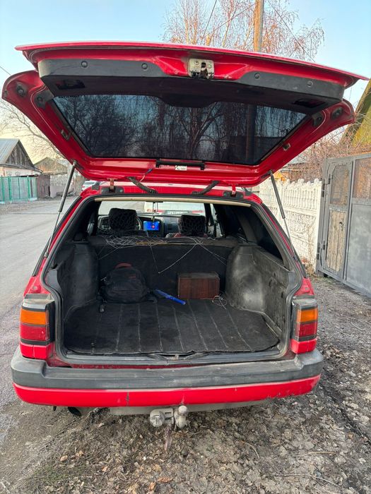 Продам пассат б3 универсал