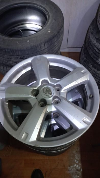 Диск тайота рав4