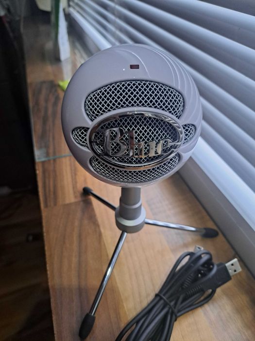 Logitech Snowball iCE кондензаторен микрофон за стрийминг