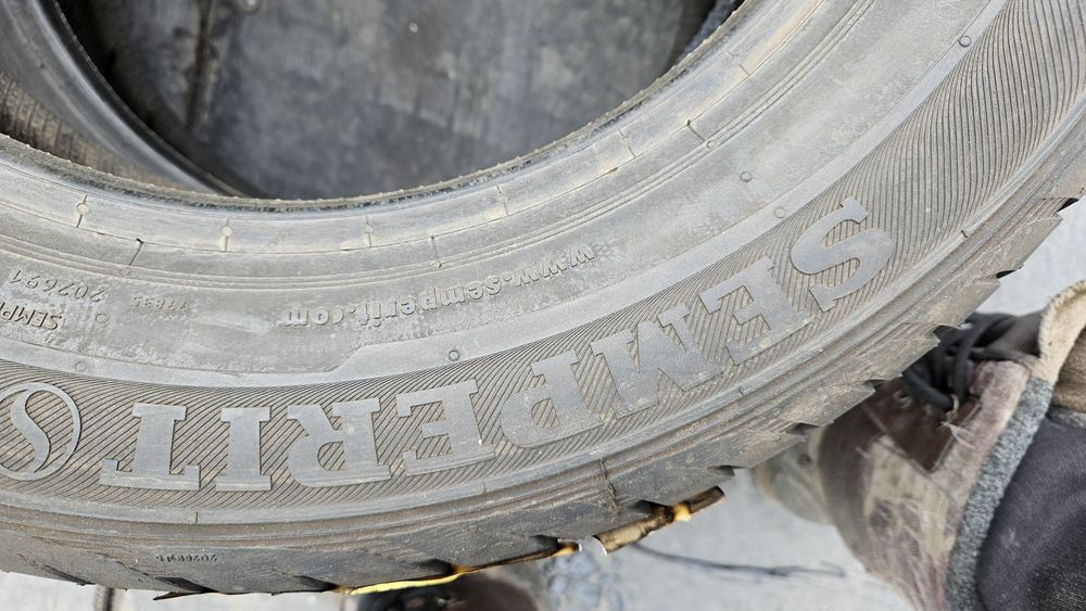 Нови гуми 195 60 15 семперит