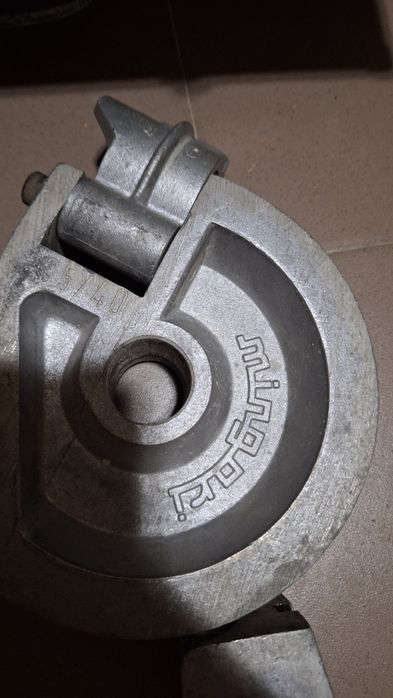 Dispozitiv indoit teava