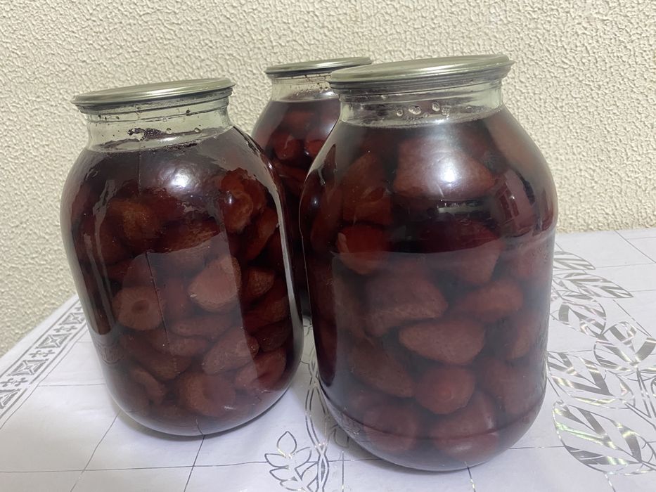 Варенье клубника