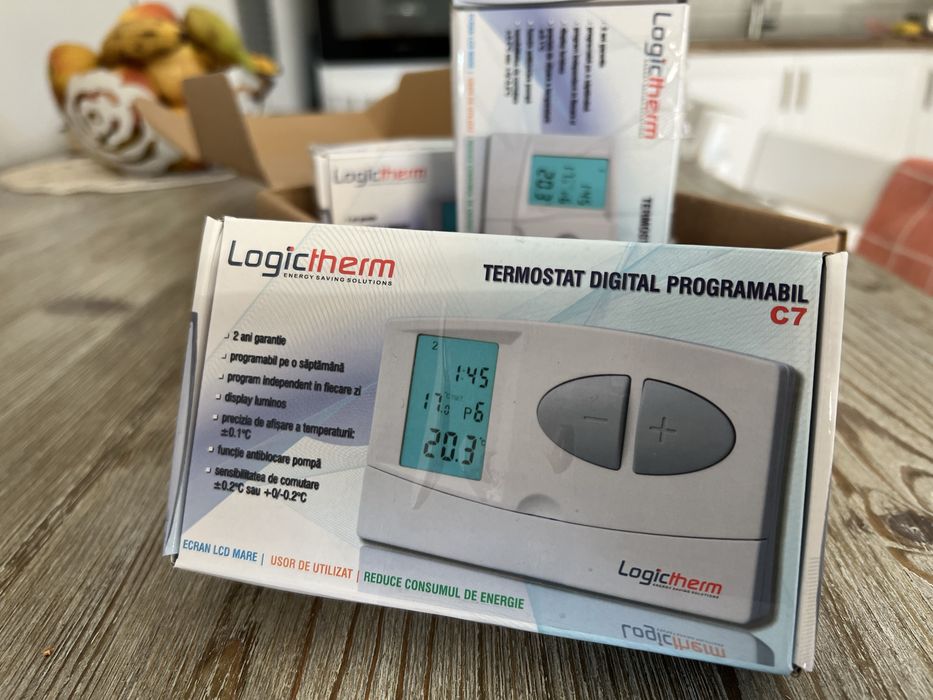 Termostat cu fir programabil Logictherm C7 •nou•