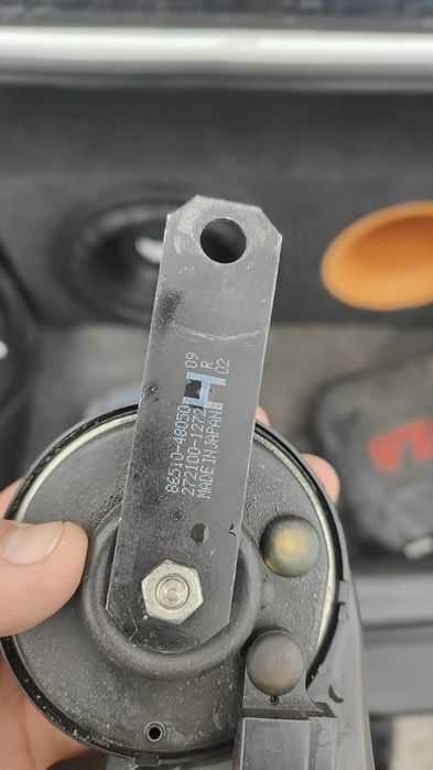 Сигнал(гудок) LEXUS-TOYOTA