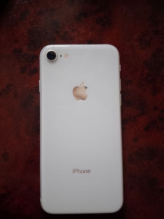 Iphone 8 ideal.