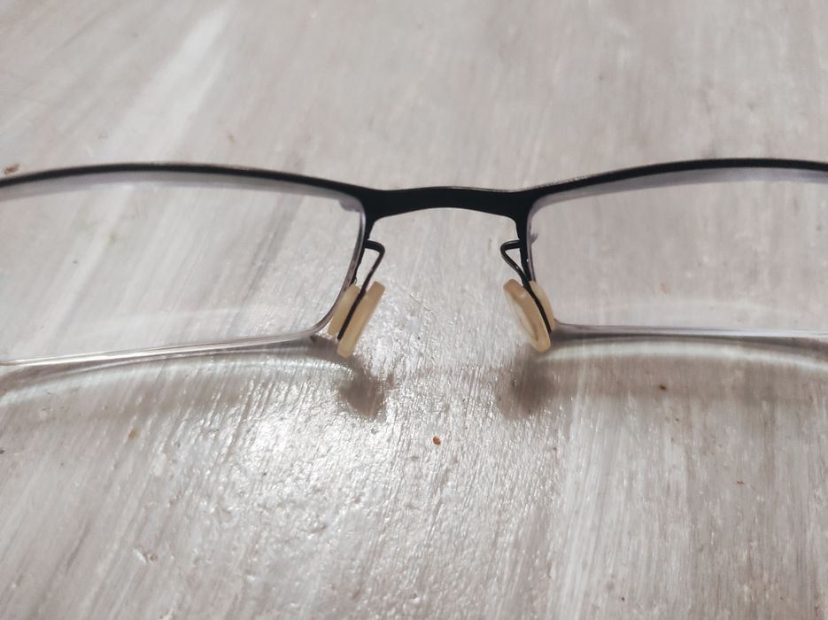 Титаниева диоптрична рамка унисекс