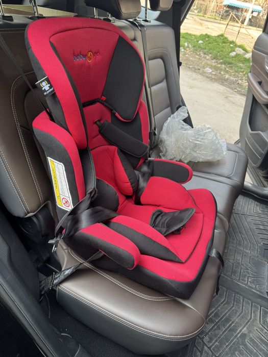 Новые автокресла с 9 кг до 36 кг, расцветки темно серые, доставка