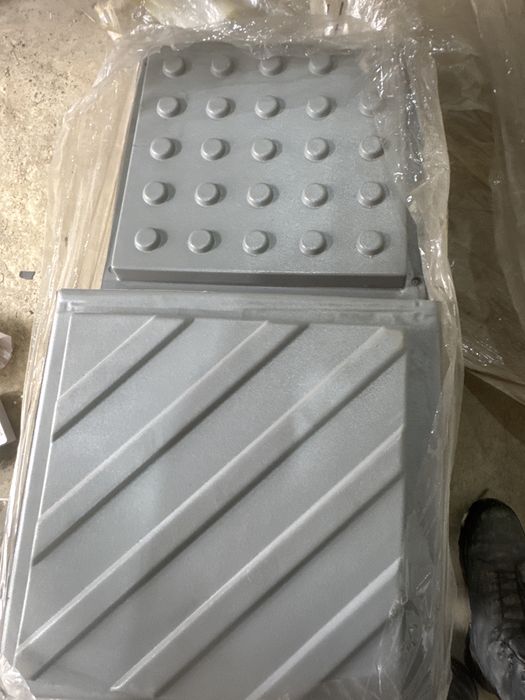 Продам формы для тактильной плитка 57шт