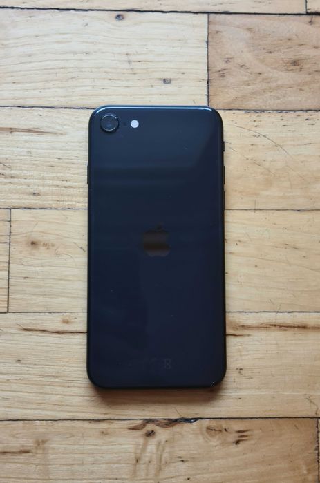 IPhone SE 2020 (второ поколение)