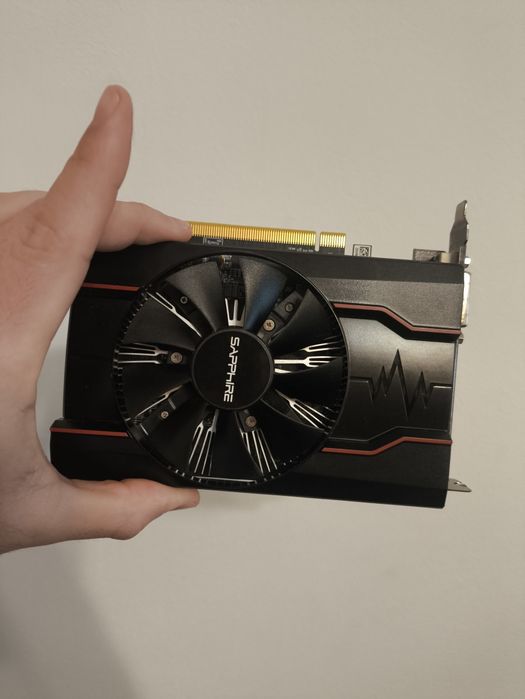 Placa video Sapphire Radeon RX 550 PULSE 4GB GDDR5 128-bit