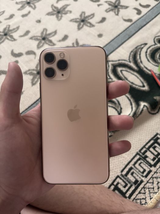 Продам айфон 11про
