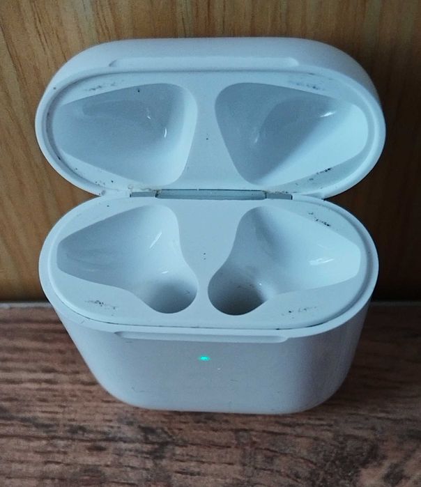 Кейс от наушника Air pods 2