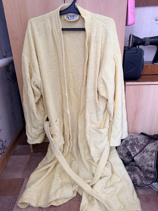 Продам женскую одежду