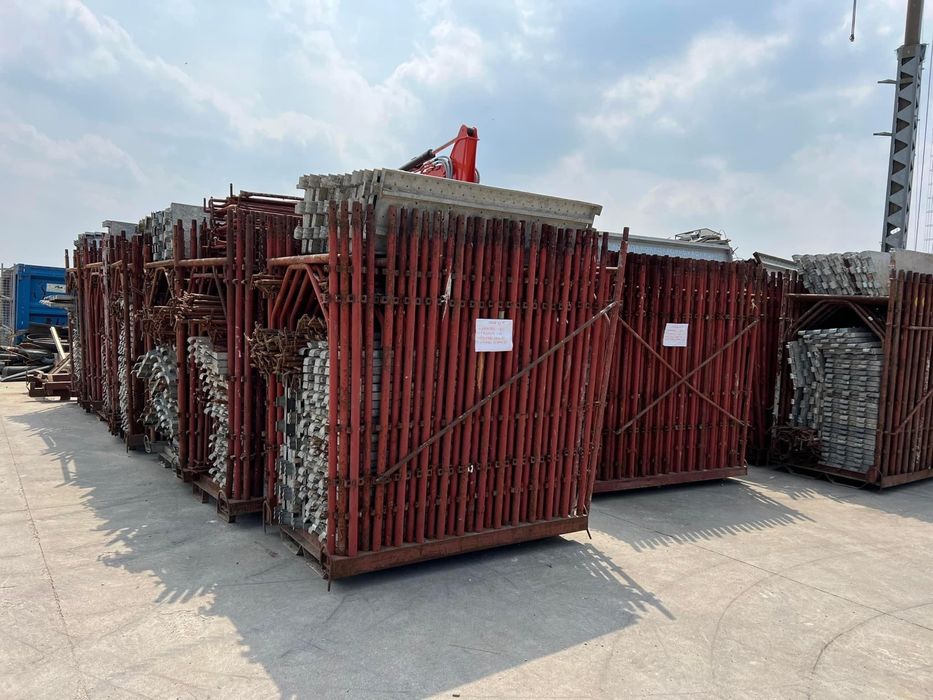 Фасадно скеле италианско рамково оригинално