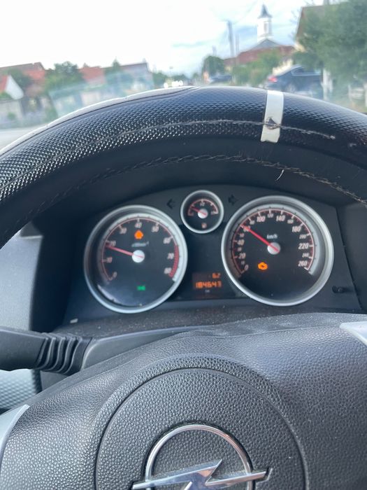 Vând Opel Astra H 1.8 benzină
