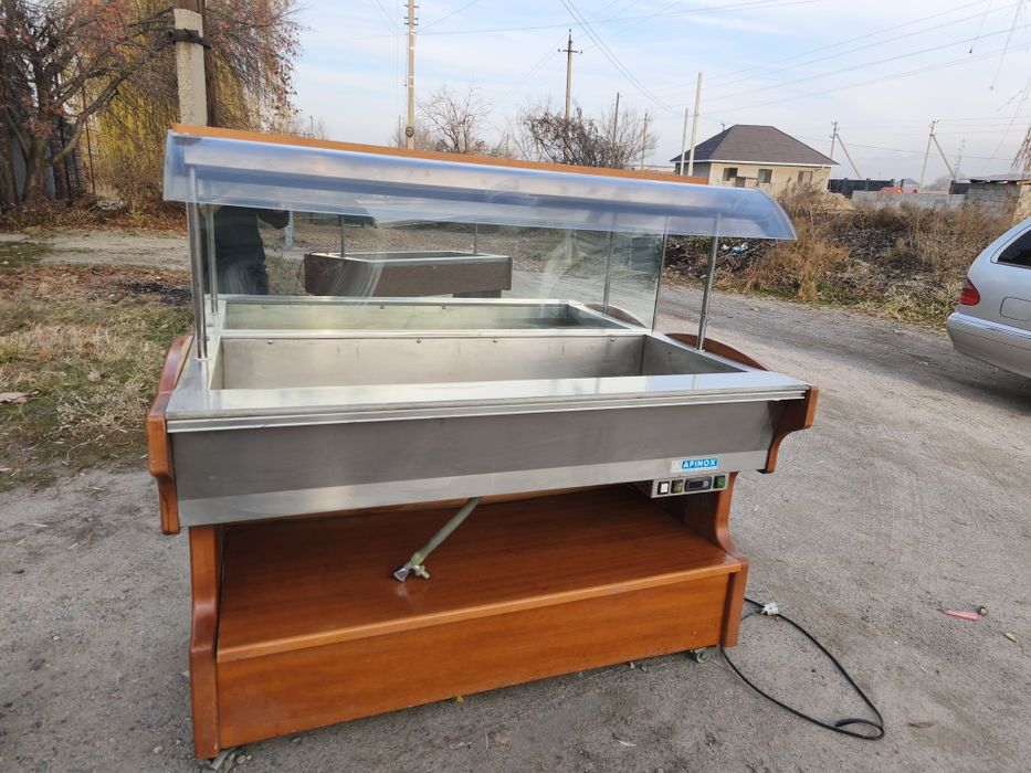 Продам витрину подогревающую