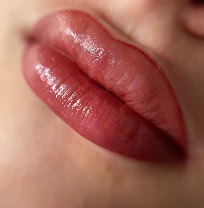 Micropigmentare și tatuaje București!