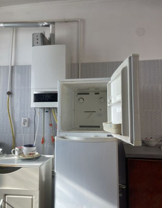 Холодильник рабочий