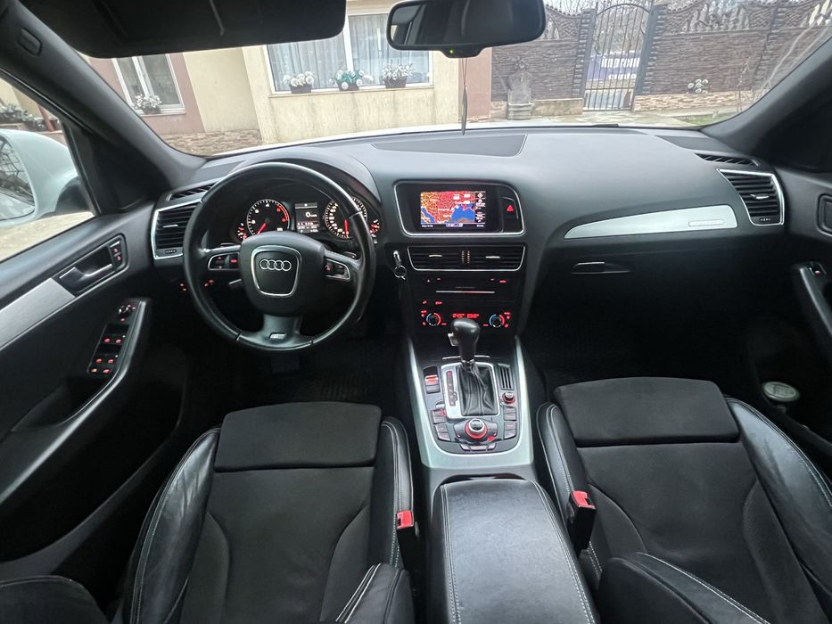 Audi Q5 2.0 TDI S-line quattro