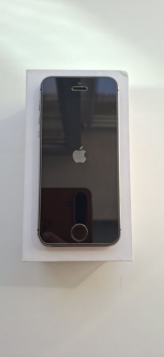 Продам Iphone 5s 16гб