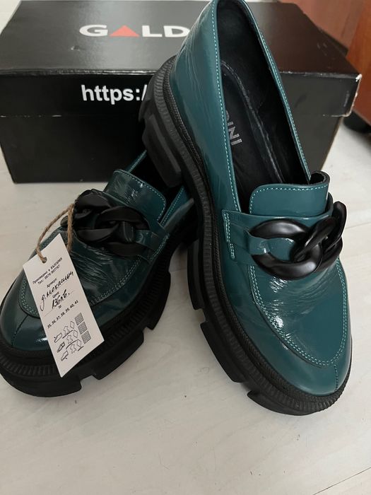 Дамски лоуфъри естествен лак Galdini