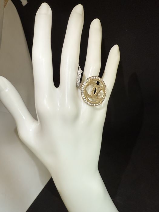 Нов Златен Пръстен 2.98гр 14К