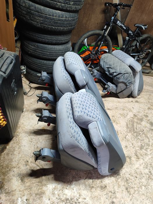 Продам сиденье Вито