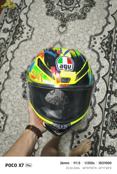 Продаю шлем AGVсрочно