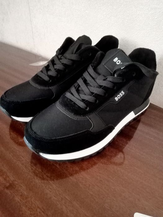 Крассовки демисезонные