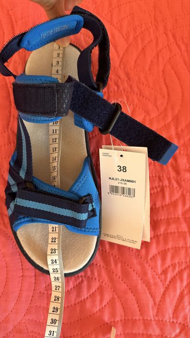 Детски Сандали нови, 38р