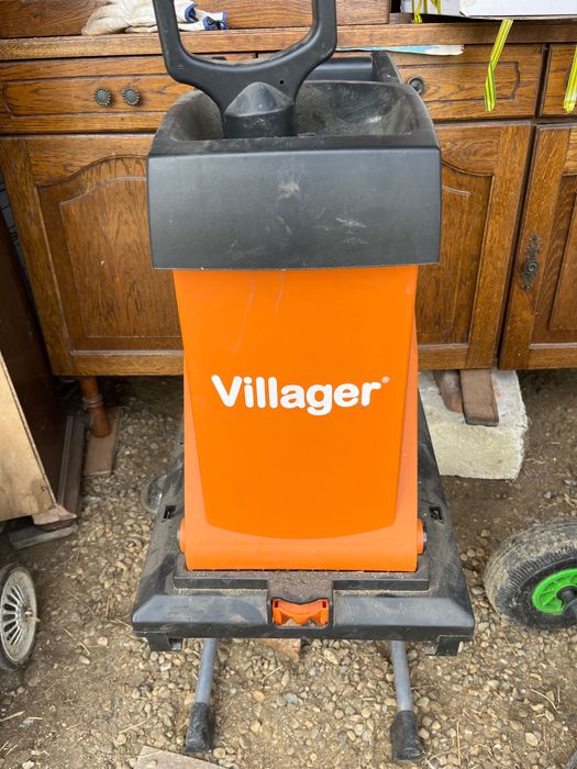 Tocator crengi Villager