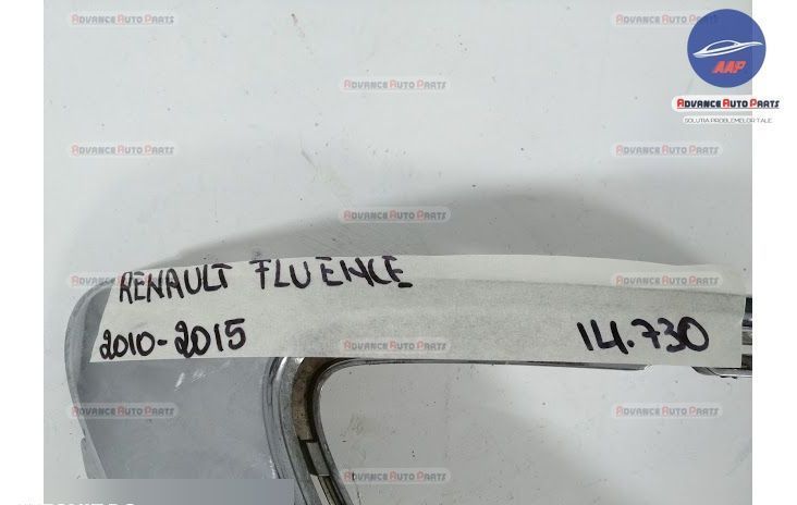 Ornament Grila Proiector Stanga originala Renault Fluence 1 (facelift)