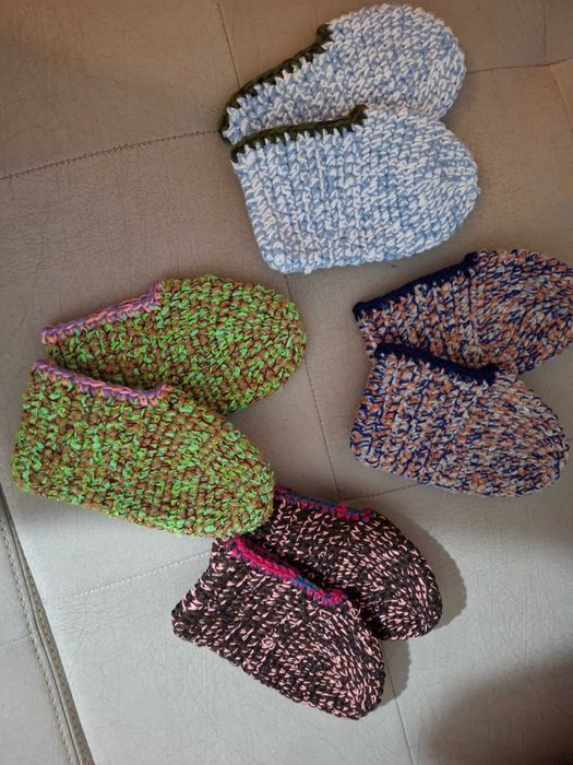 Ръчно плетени вълнени терлици