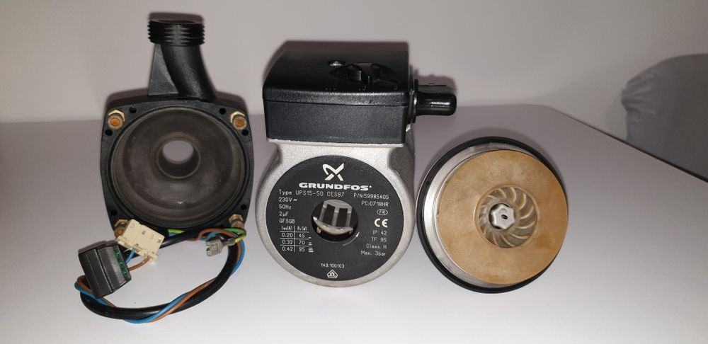 Pompa Recirculare Grundfos UP S 15-50 CE S87 Centrala Romstal Vision
