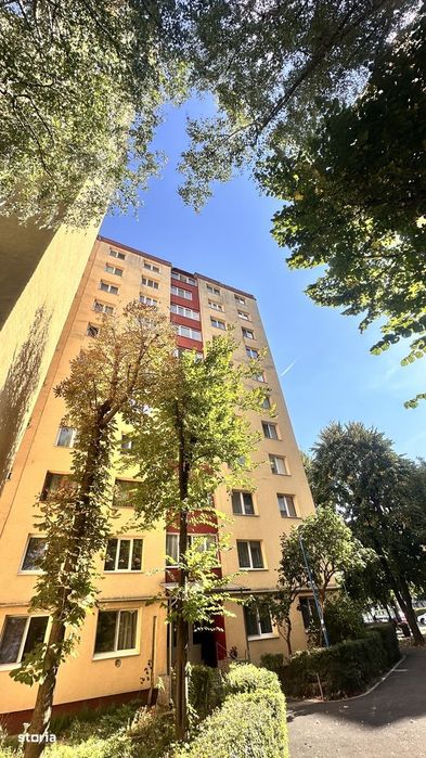 Apartament 3 camere 62 mp - Mircea Cel Batran