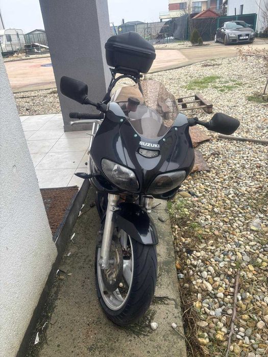 Suzuki SV 650 S – an 2000 ~37.000 km