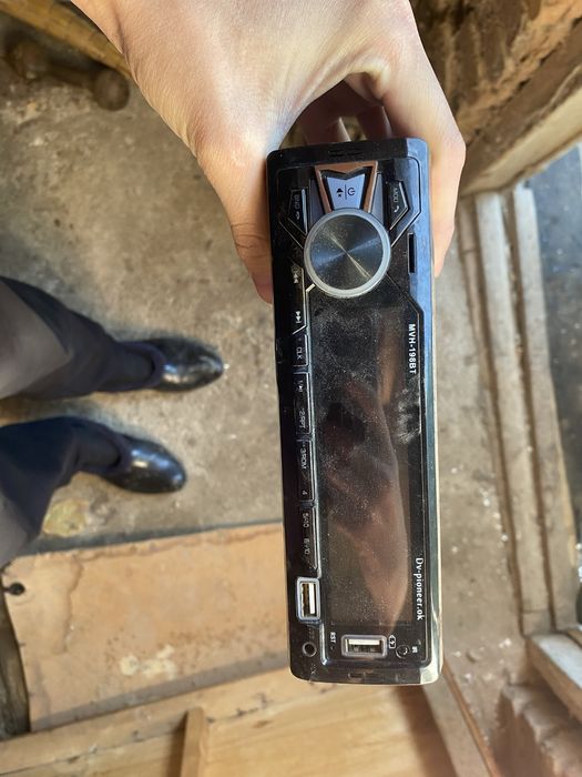 Магнитафон  продам