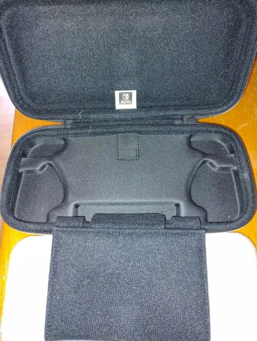 Gentuta transport rosie material dur pentru Nintendo Switch