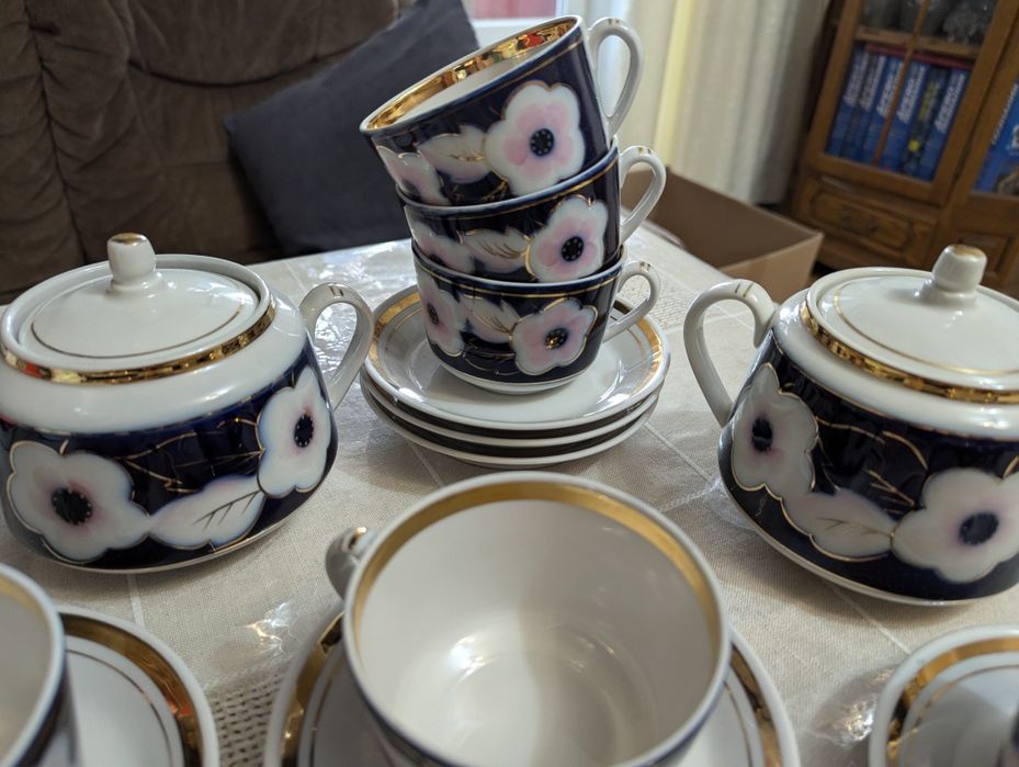 Продается сервиз