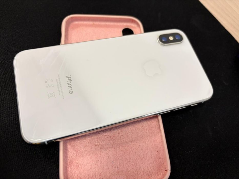 iPhone X 64GB Silver