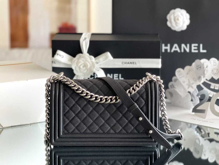 Geanta Chanel Boy 25cm silver, Premium