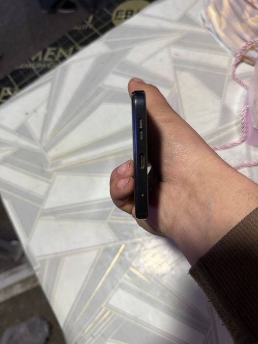 Redmi note 12 karobka dokument usta kormagan ideal