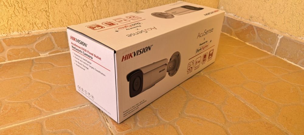 Camera Supraveghere Exterior Hikvision 4MP_IP67_IR 60M_SIGILATA/NOUA